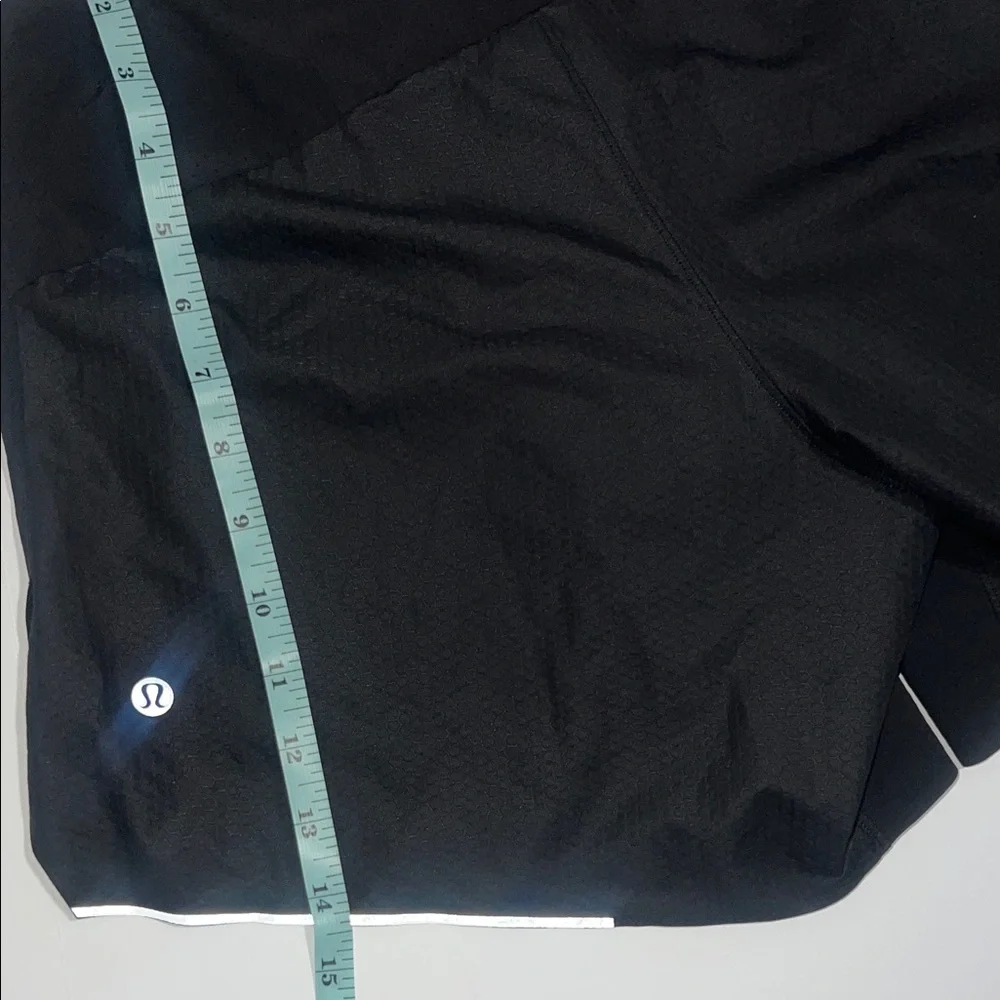 Women’s Lululemon Black Athletic Shorts size Small